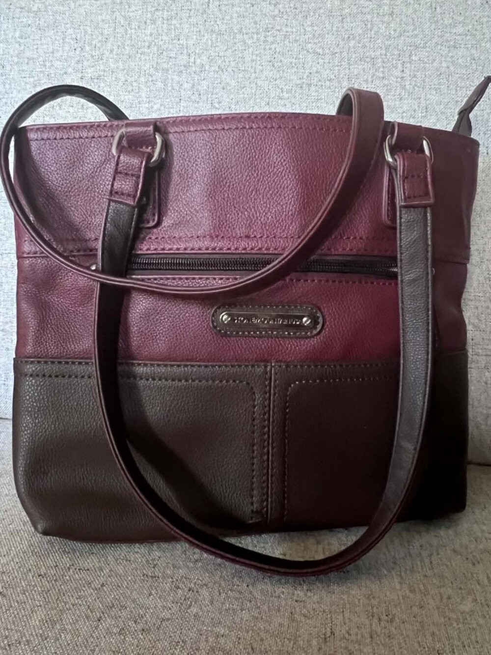 Stone Mountain Shoulder Bag Pebbled Wine/Brown